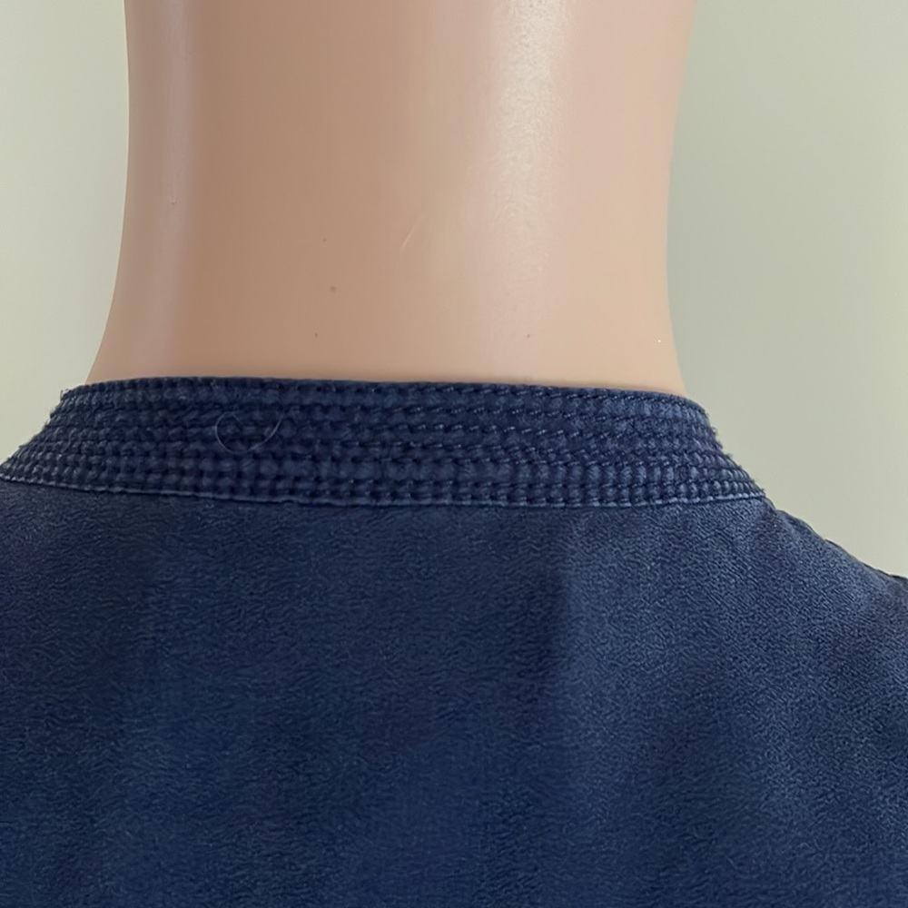 Banana Republic Silk blue sleeveless size XS - Picture 5 of 5